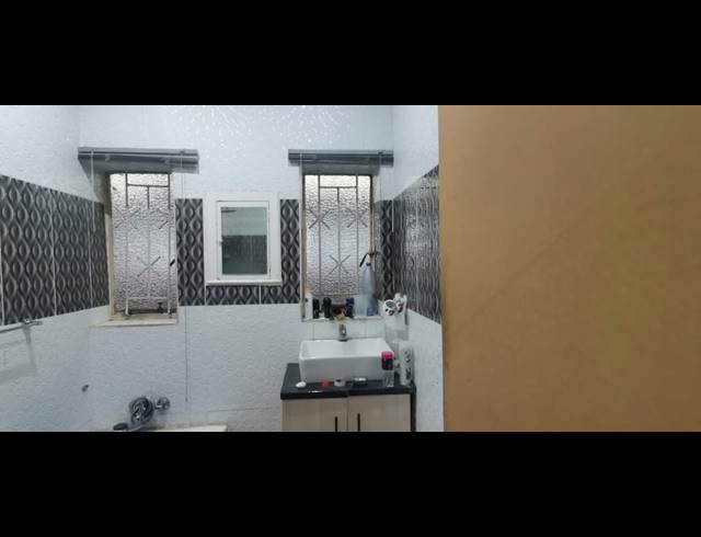 3 BEDROOM HOUSE FOR SALE IN VANDERBIJLPARK CE 1